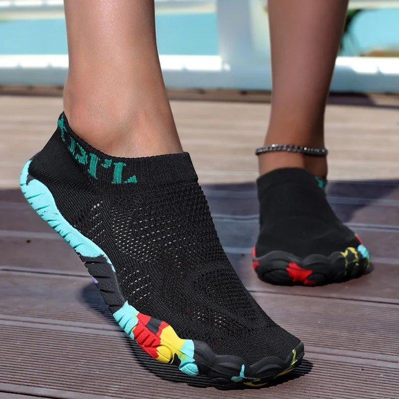 Laxsesu Mens Beach Water Shoes Breathable Mesh Antiskid Upstream
